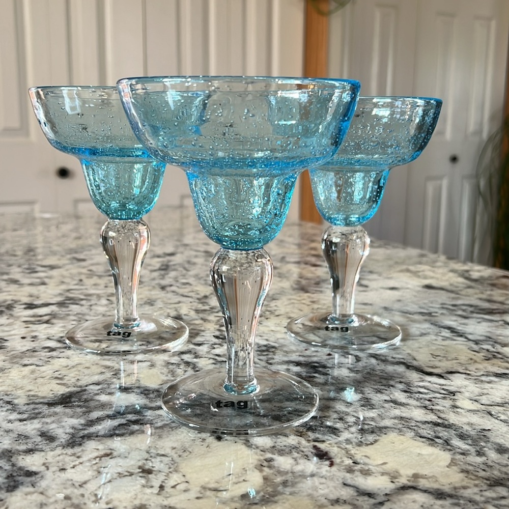 NWT Set of 3 Tag Hand Blown Turquoise Bubble Margarita Glasses